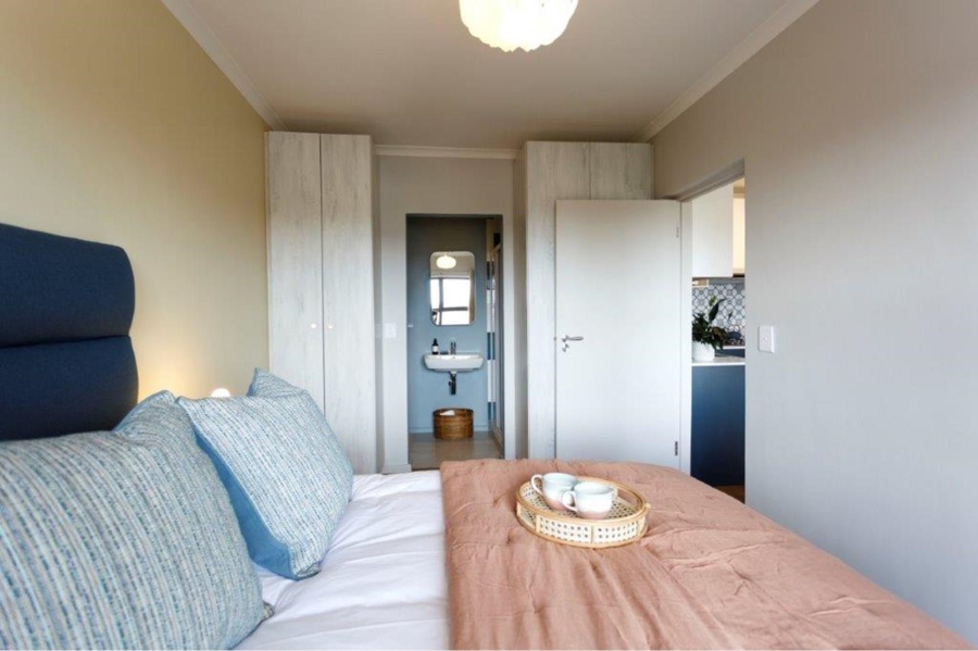 To Let 2 Bedroom Property for Rent in Waves Edge Western Cape